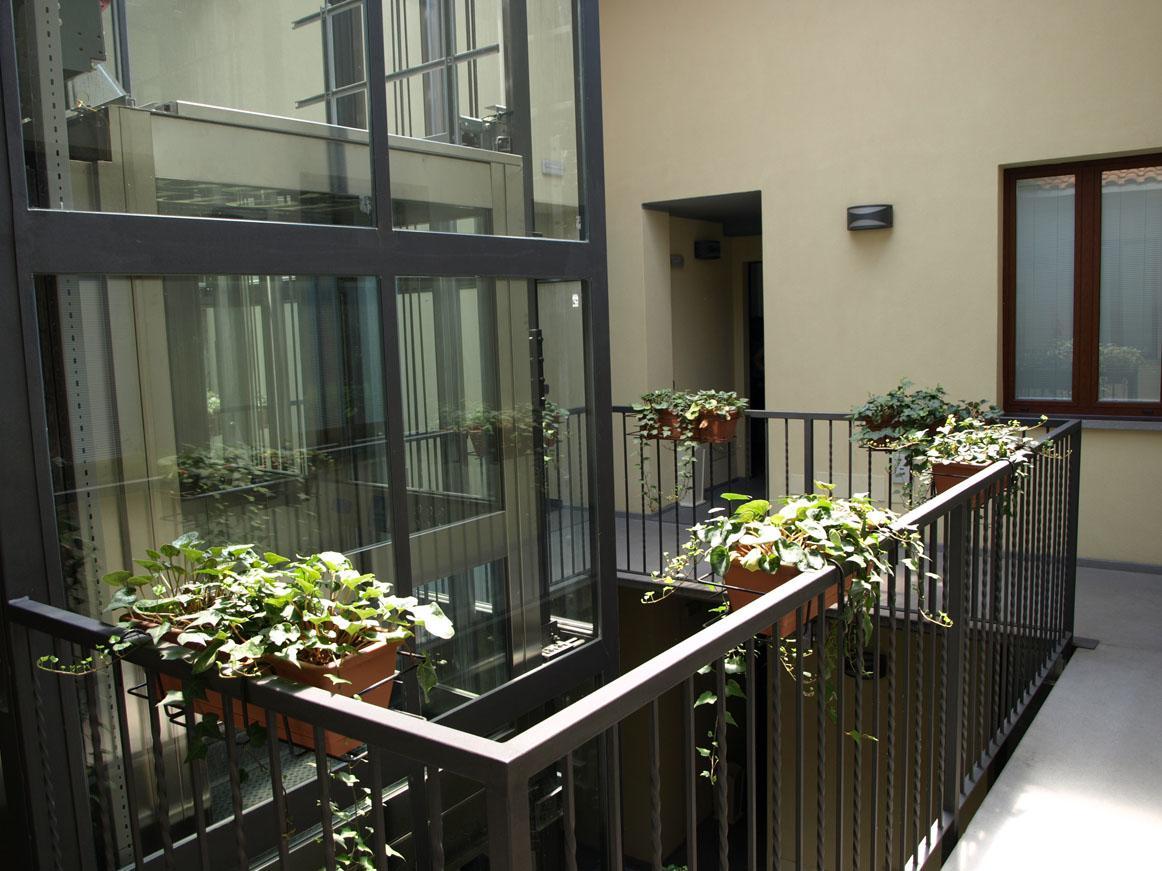 Hotel Karol Monza Bagian luar foto