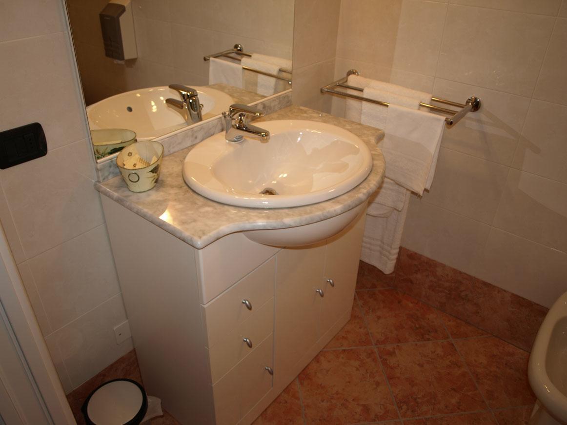 Hotel Karol Monza Bagian luar foto