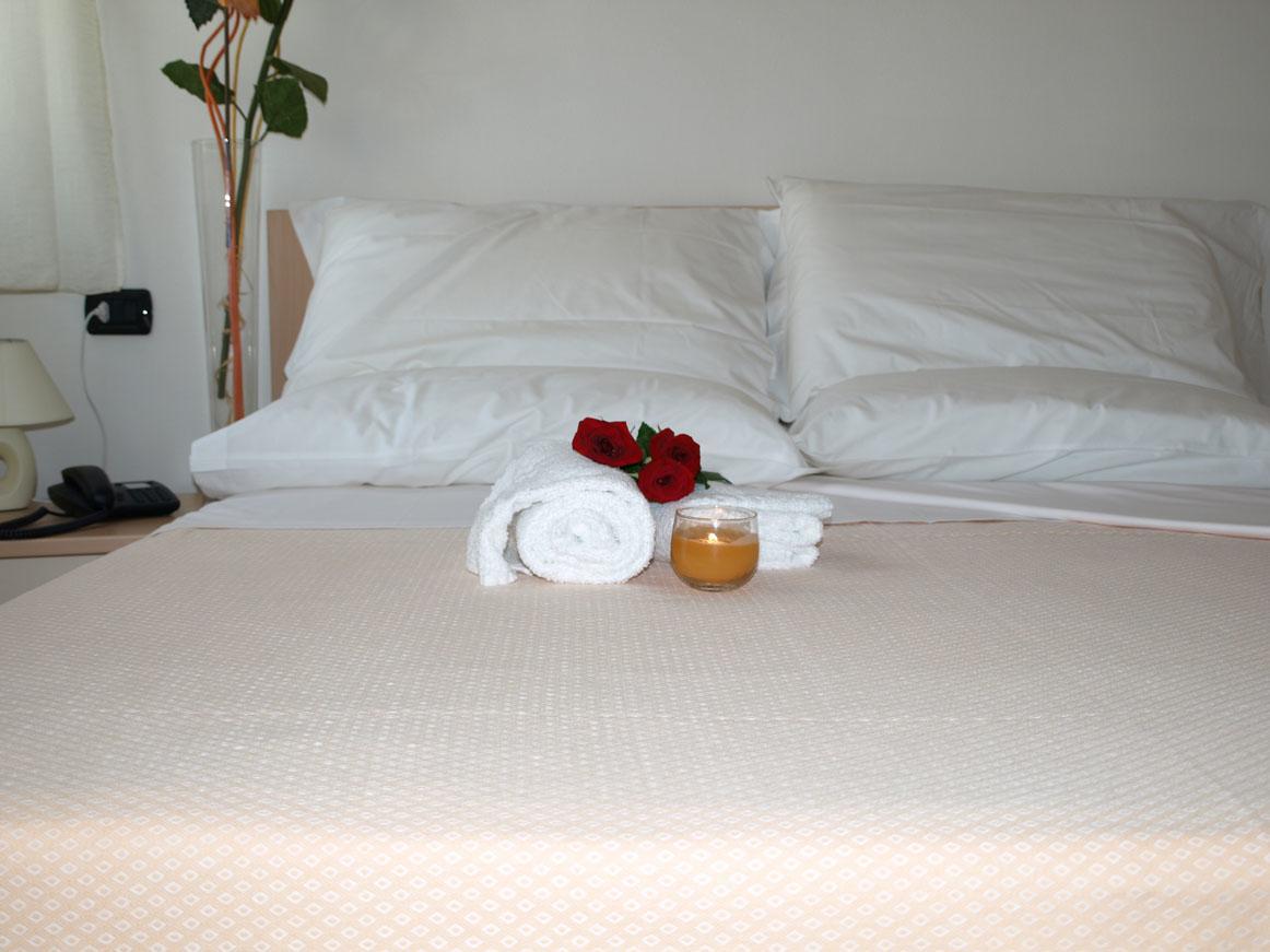 Hotel Karol Monza Bagian luar foto